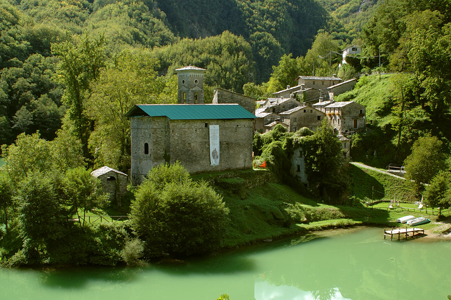 apuane-isola santa