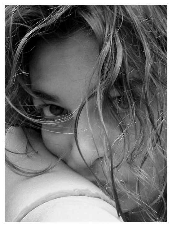 B&W