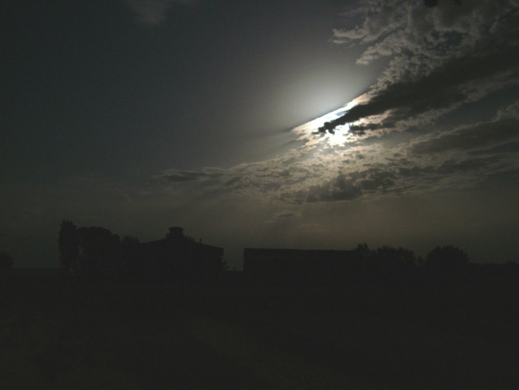 luna nei pressi di Siena