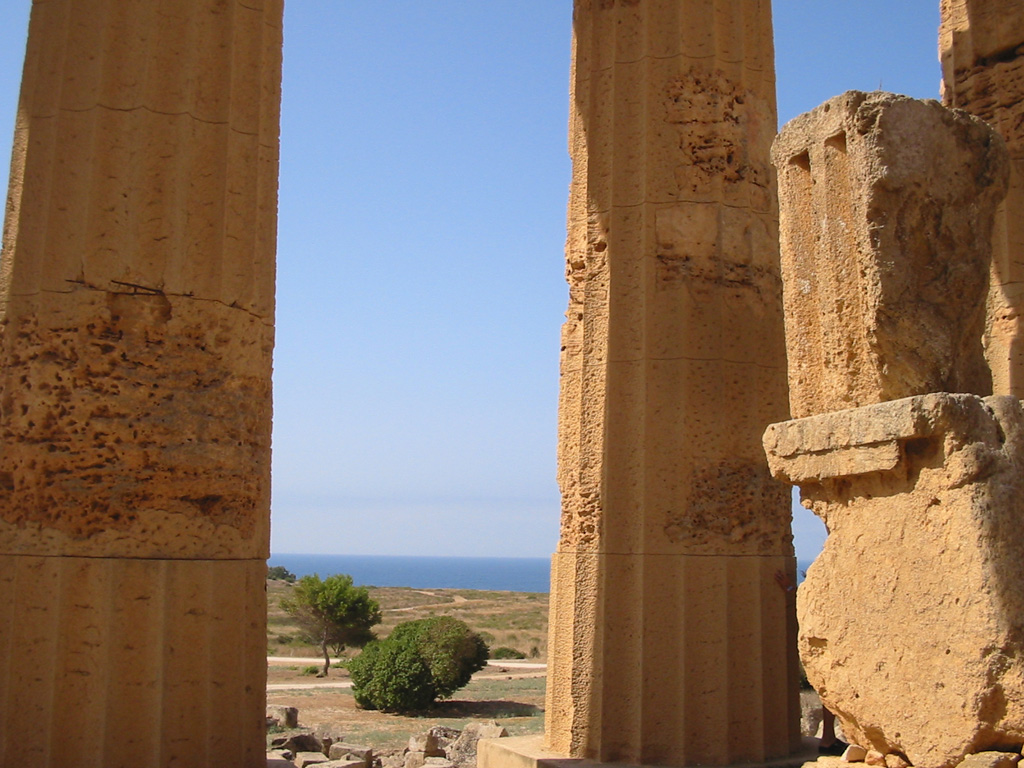 scorcio mare dal tempio