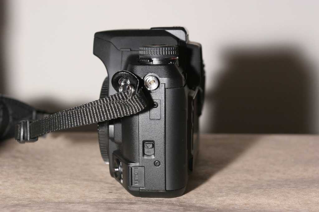 Dynax 7 - 002