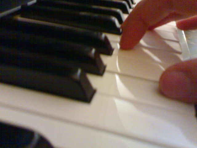 Piano_N70