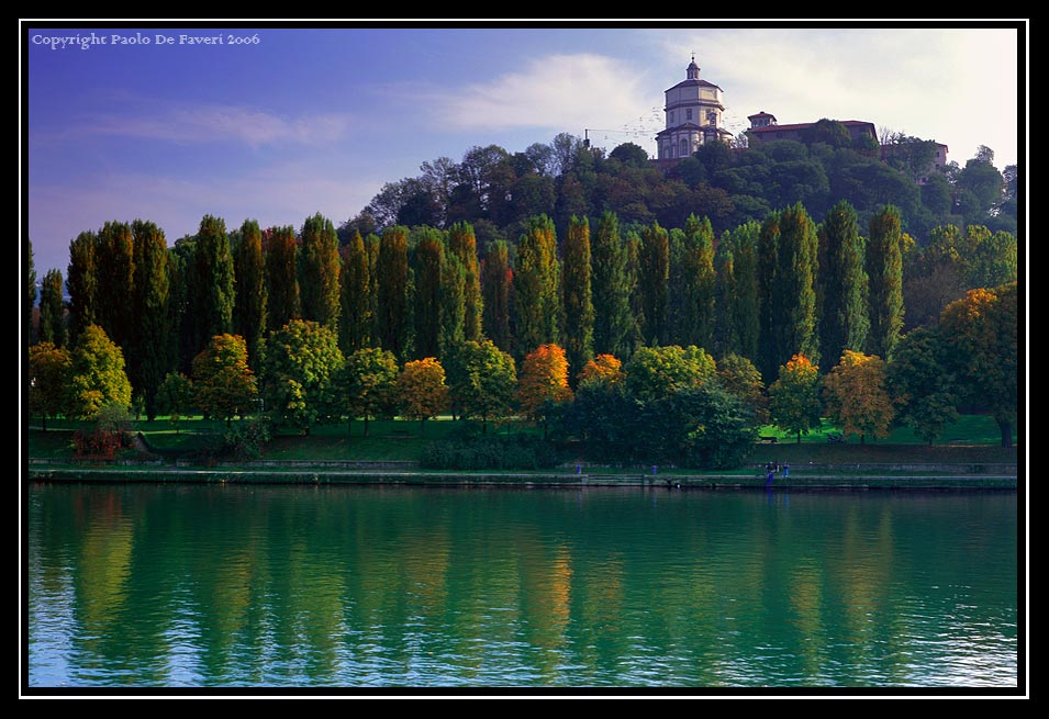 Torino, Il Po e il Monte dei Capuccini ad Ottobre.