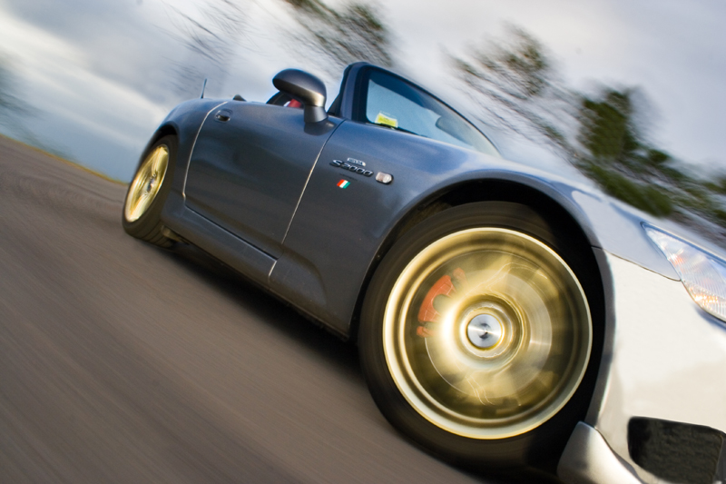 s2000