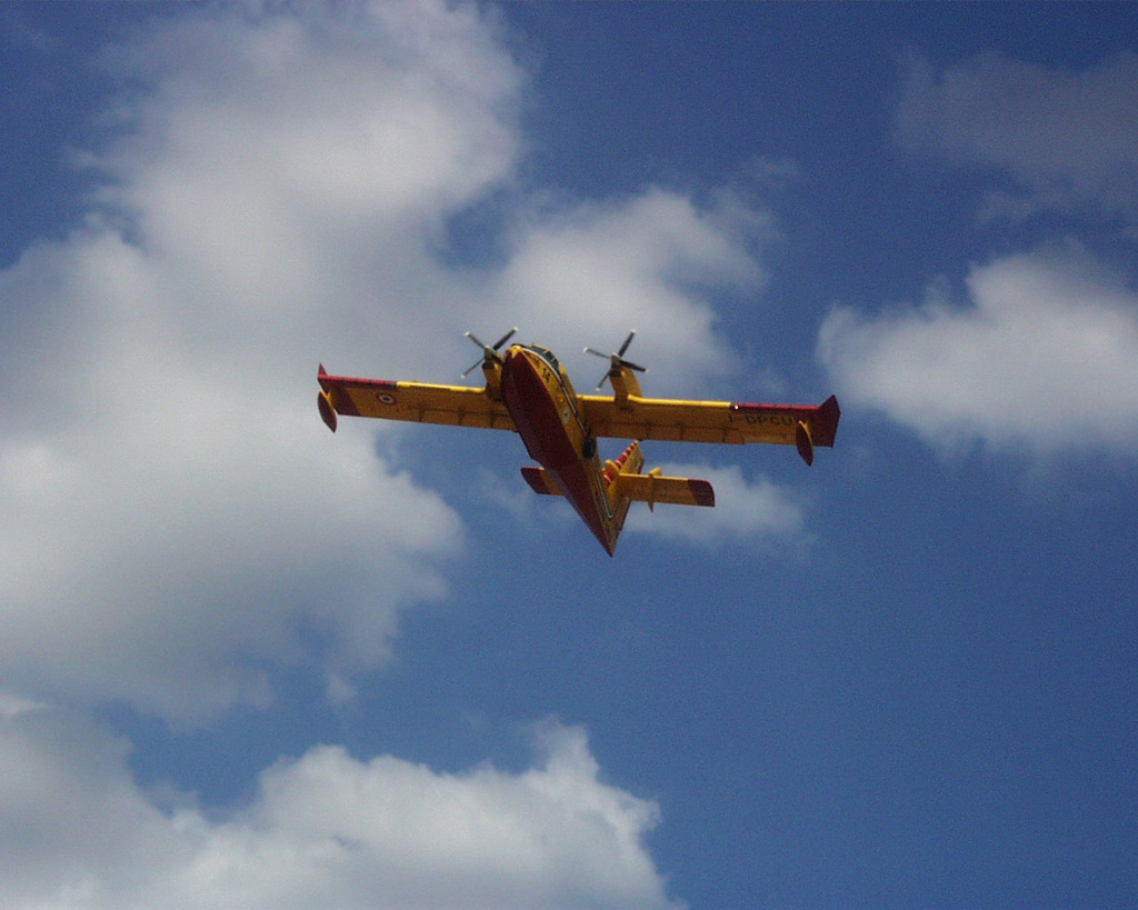 Il canadair