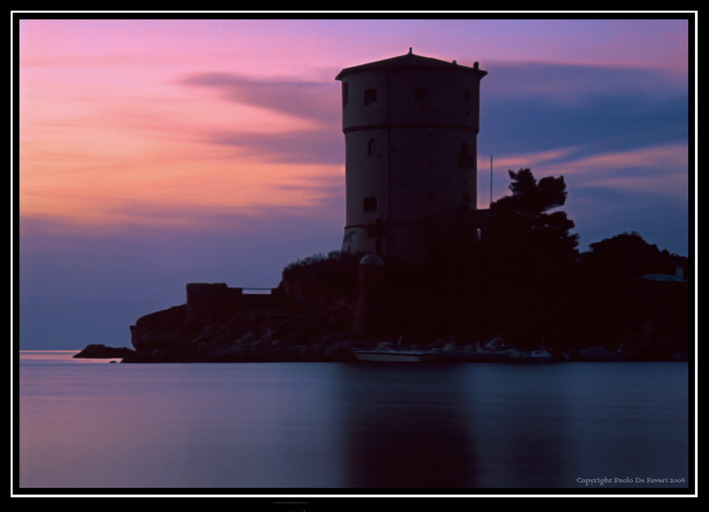 La torre del saraceno a Campese, Isola del Giglio.