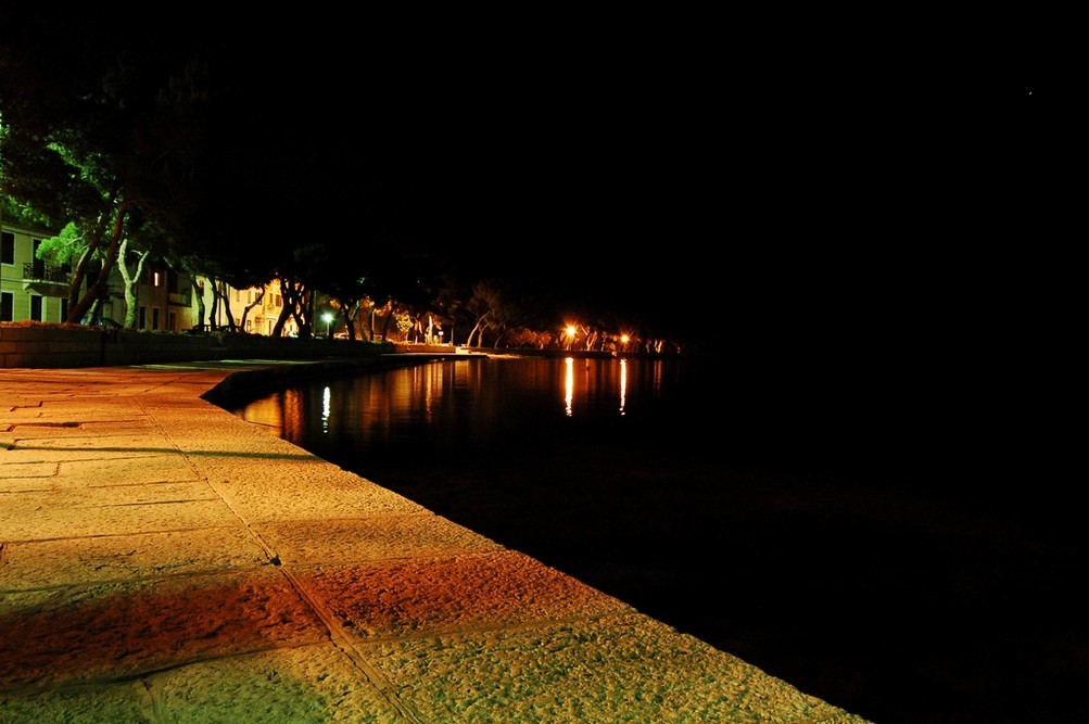 Fazana di notte