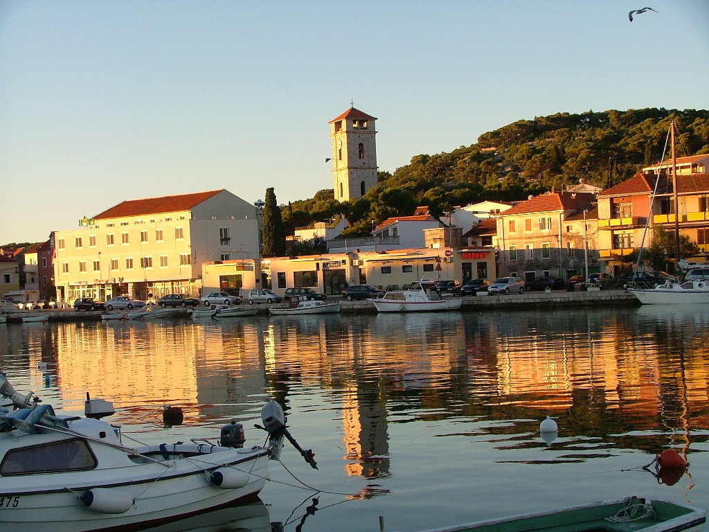 alba su tisno