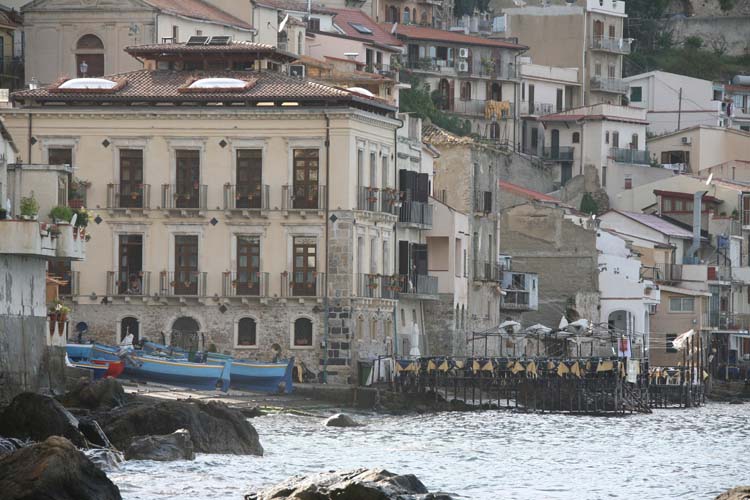 SCILLA