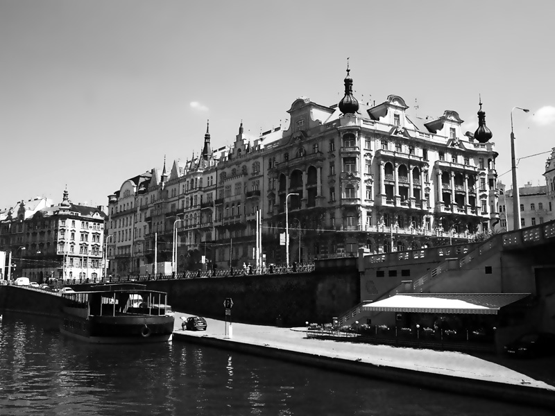 Praga bn