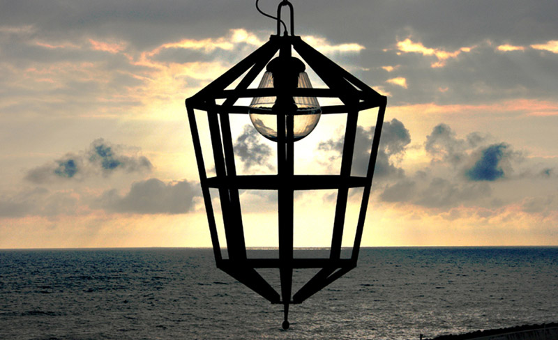 luce al tramonto