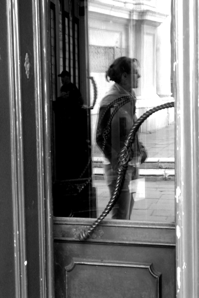 Riflessi e persone 2