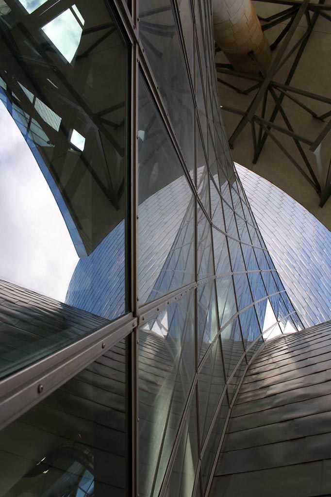le forme astratte delle geometrie archittetoniche.....