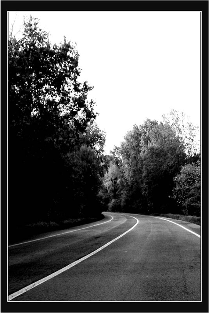 "Lunga e diritta correva la strada..."