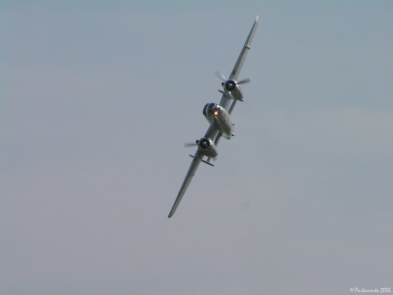 B25