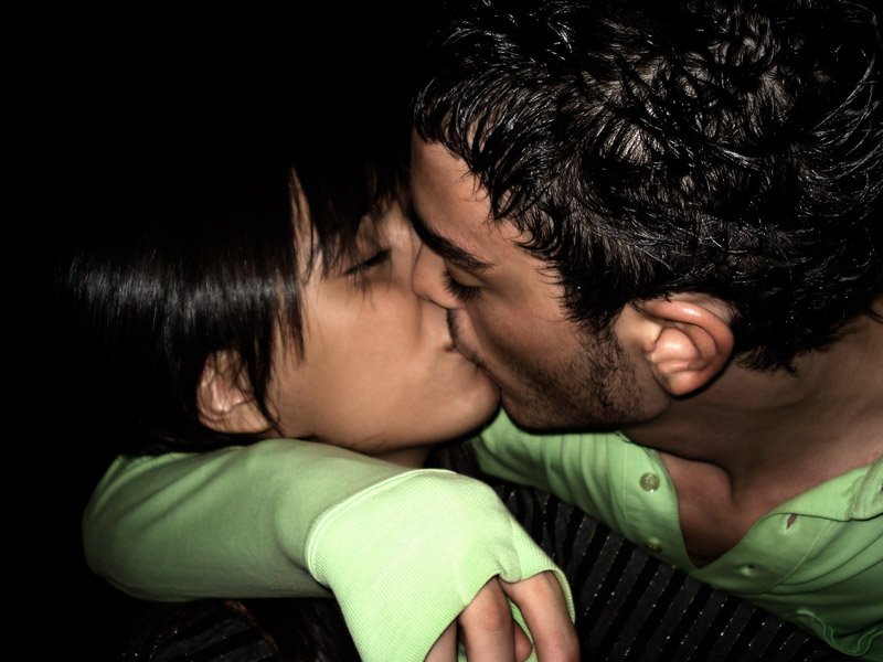 kiss