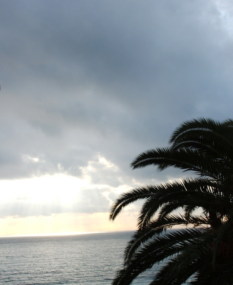 il sole rompe le nubi 1