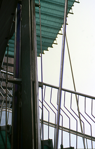 Scale 2/4