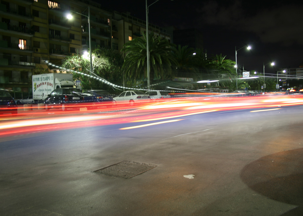 FuOcO iN sTRaDa