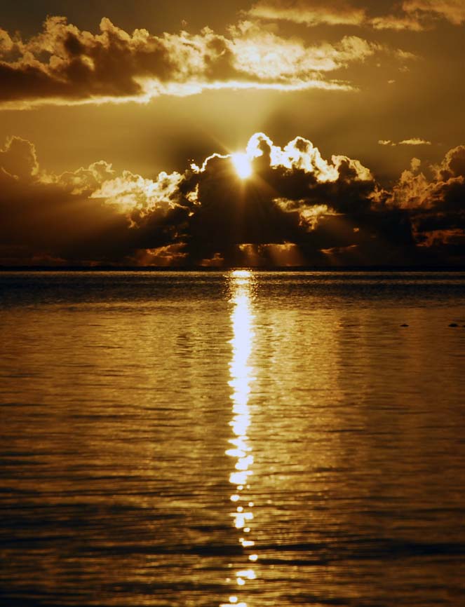 tramonto a moorea