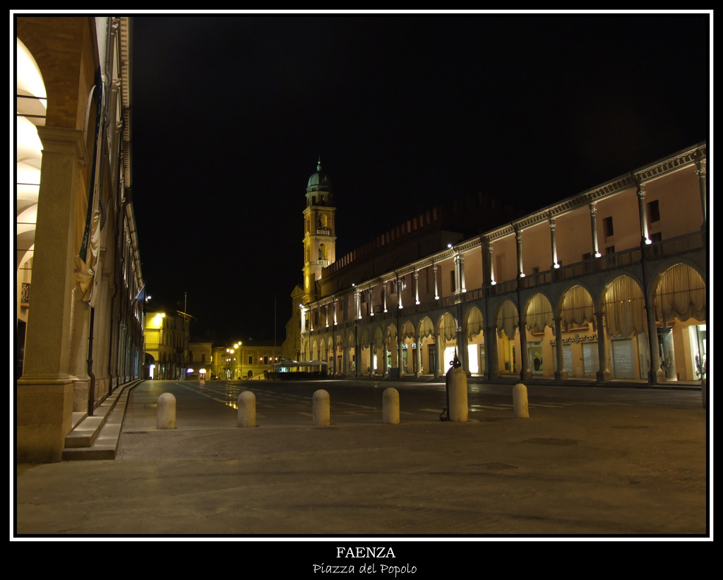Faenza Piazza del popolo