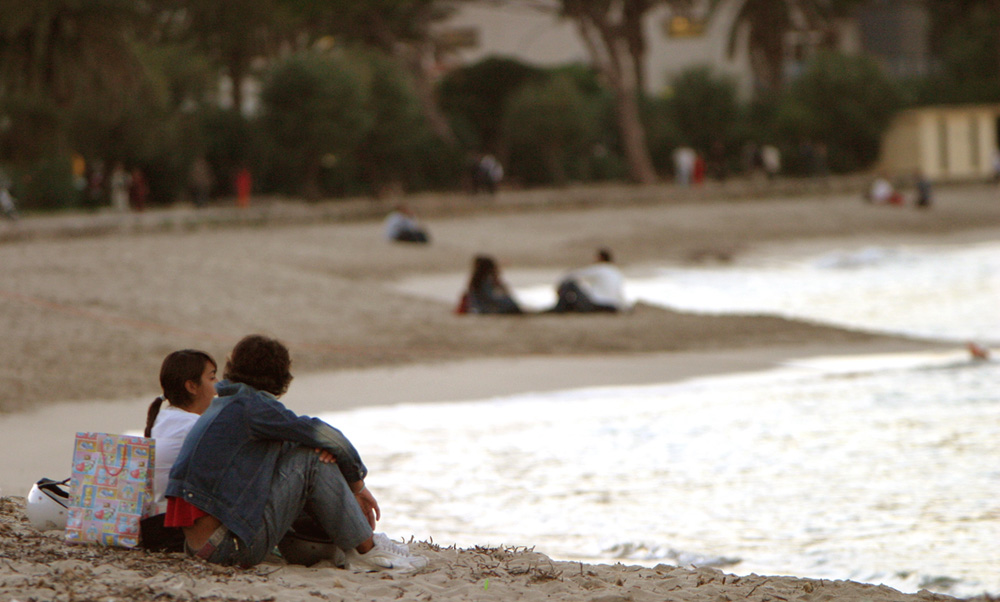 Soli in spiaggia