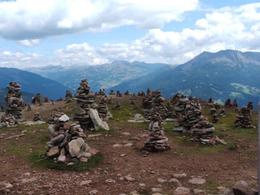 Uomini di pietra