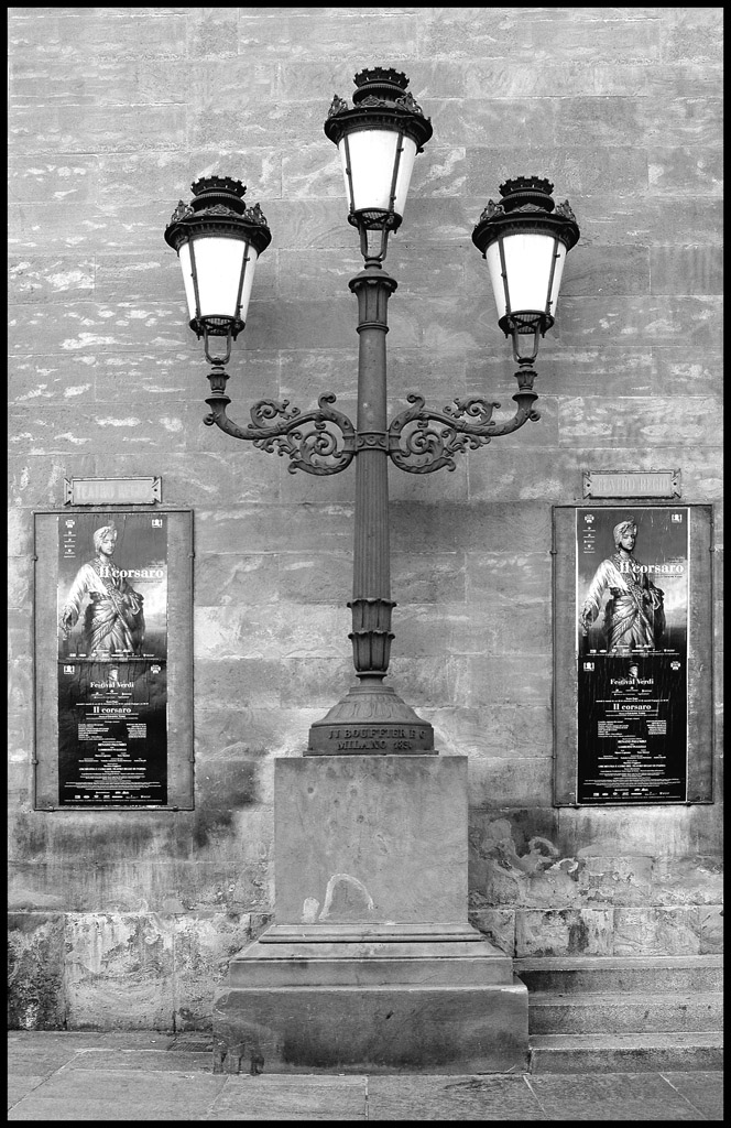 Luci del Teatro..