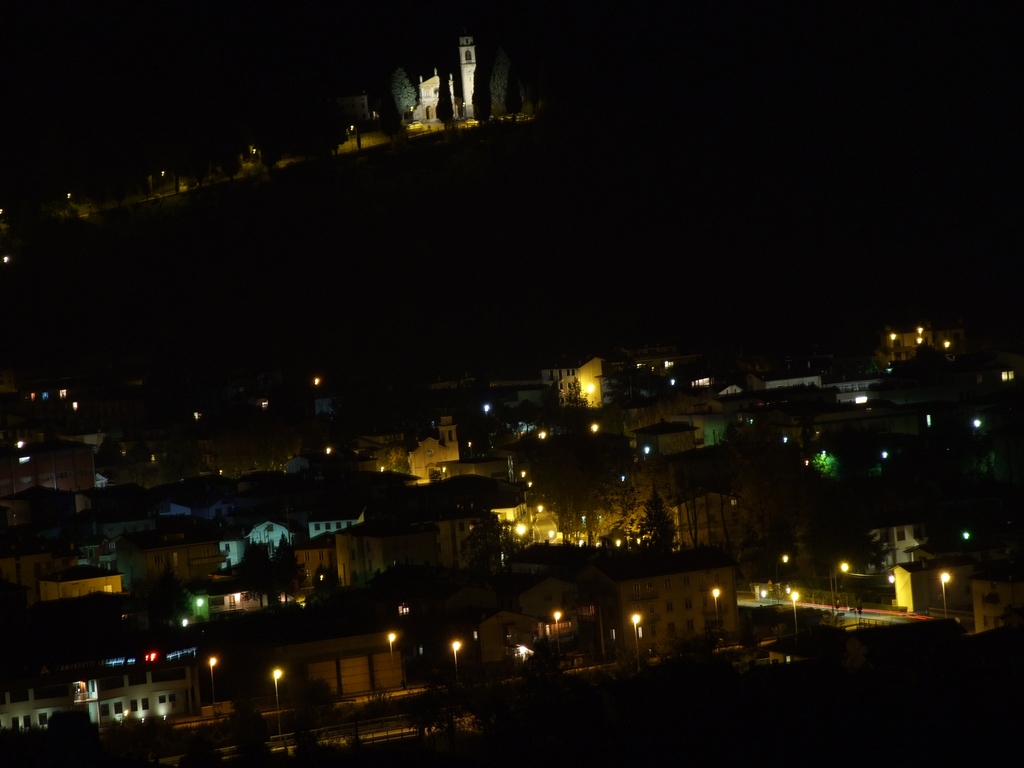 paesello notturno