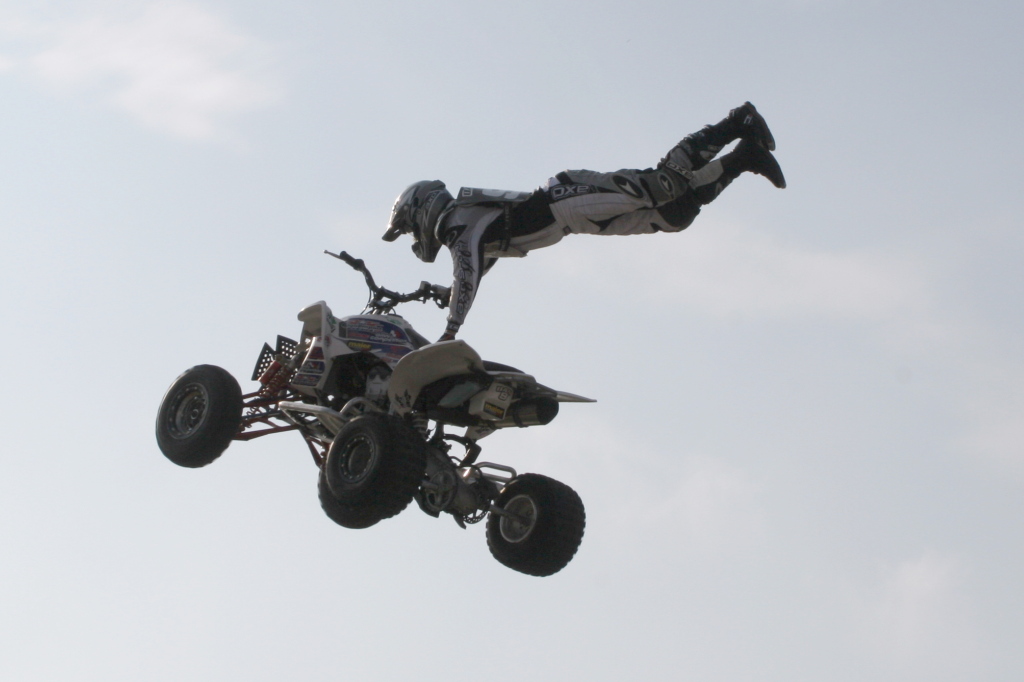 Flying quad