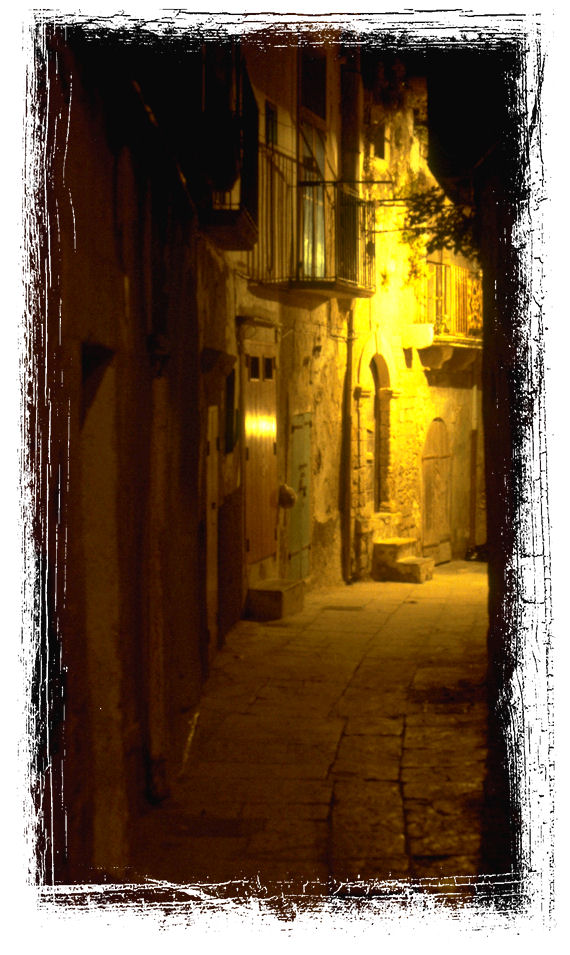 Vieste di notte