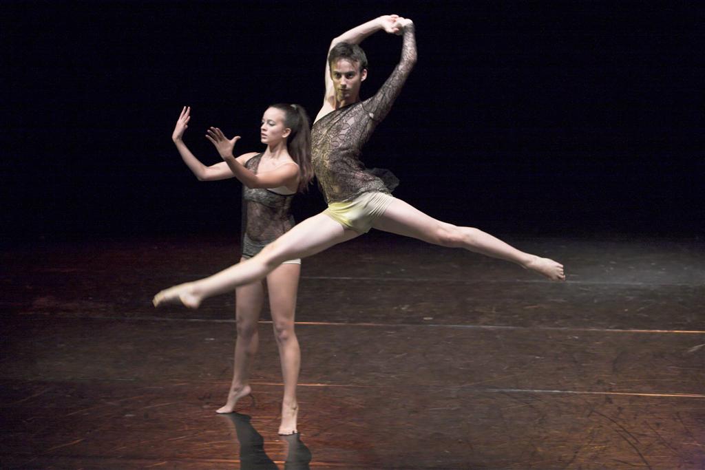 DANZA 2