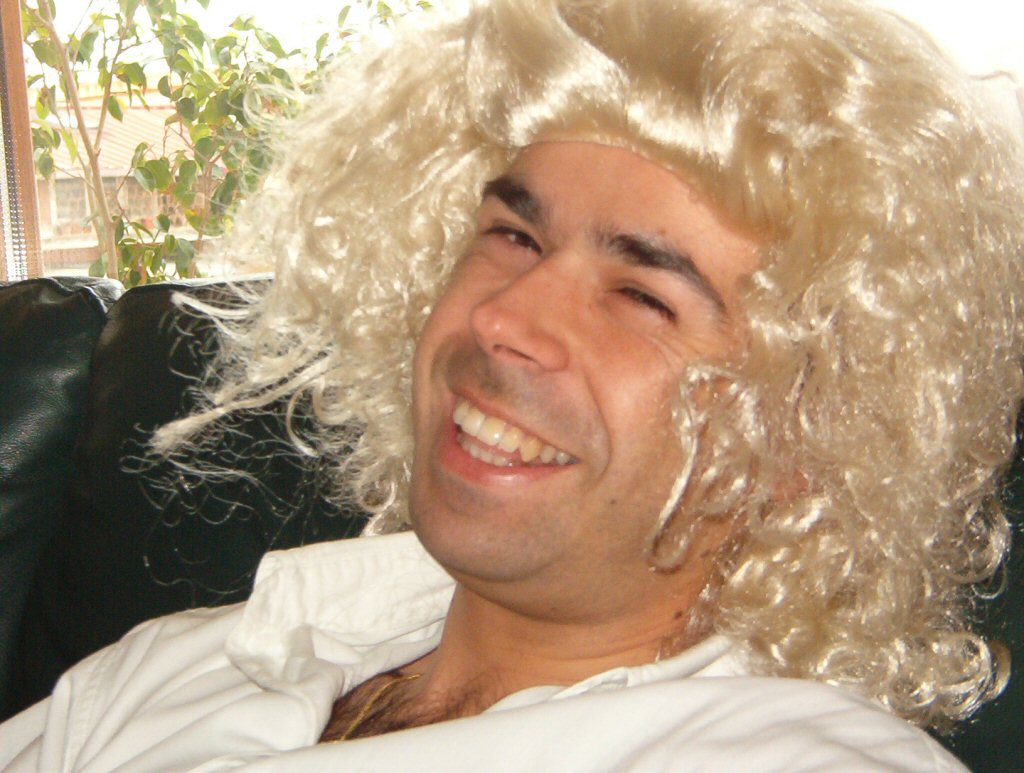 Enri parruccone