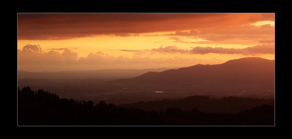Monte Serra al Tramonto