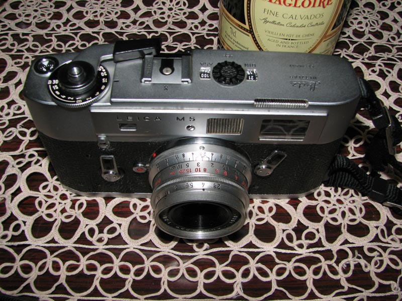 Leica M5