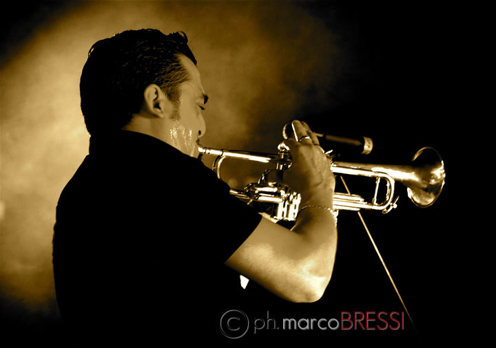 Roy Paci & Aretuska