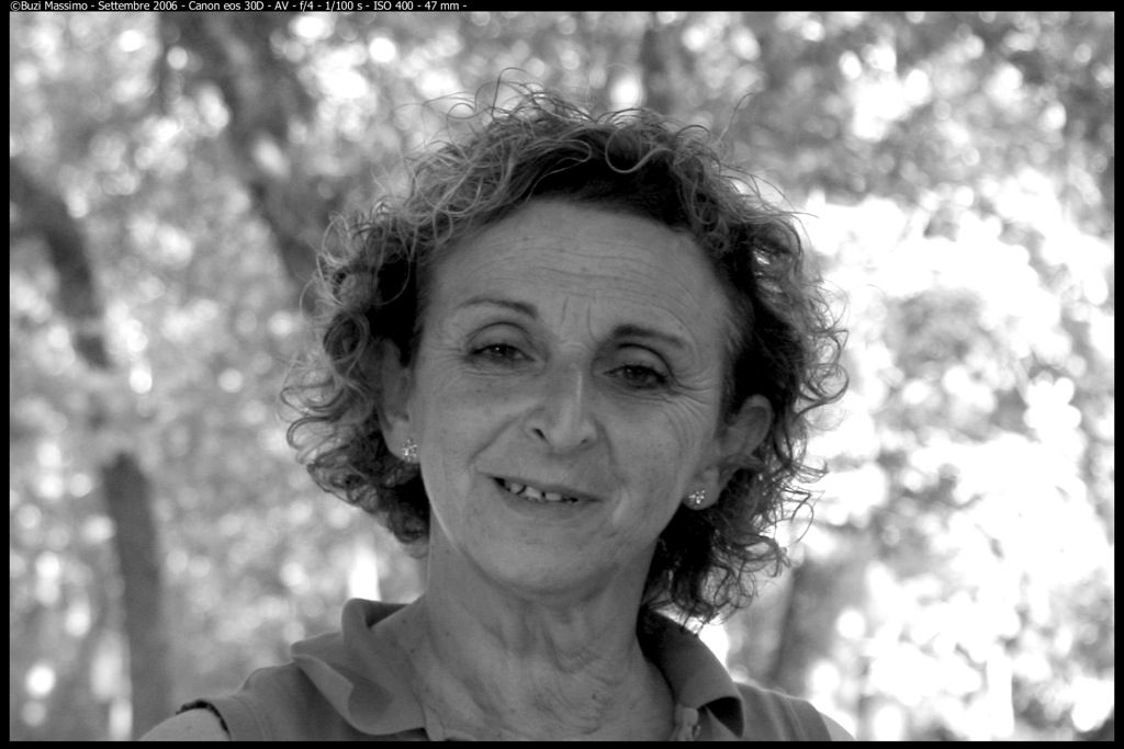 teresa b&w