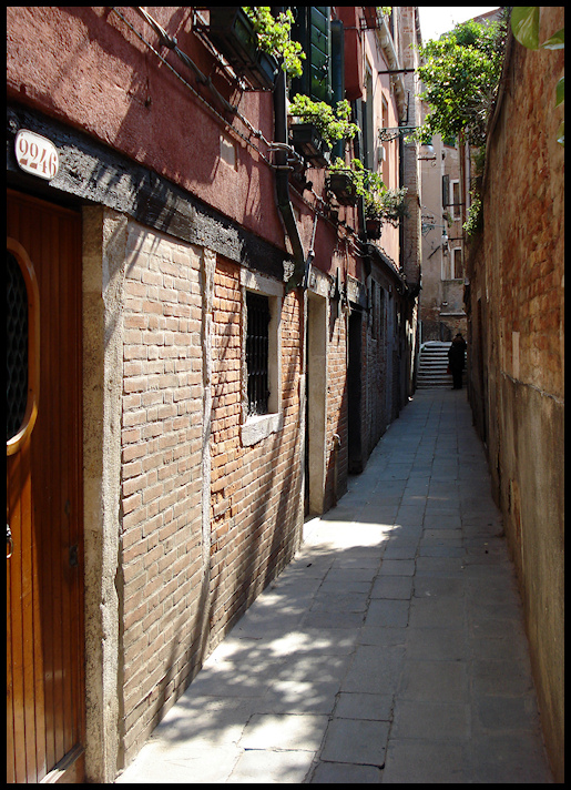 Calle stretta