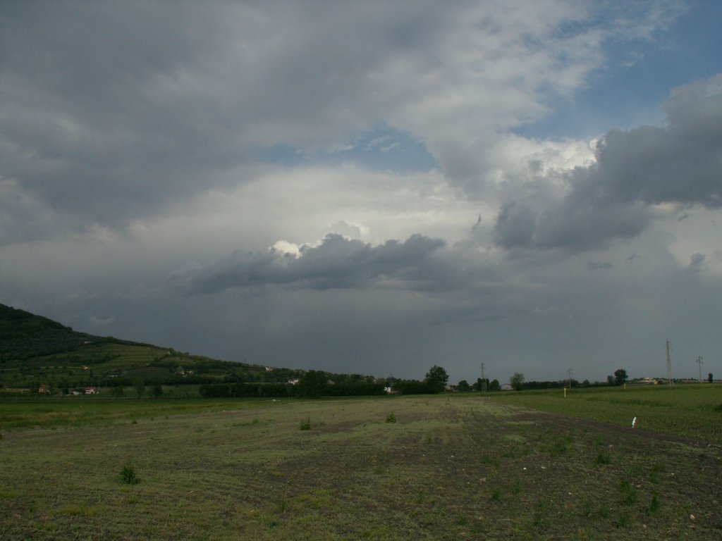 Tra terra e nuvole