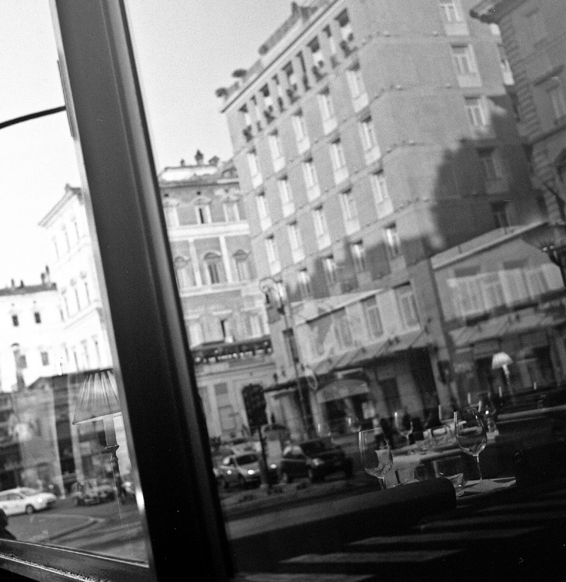 Y24-viaveneto_01