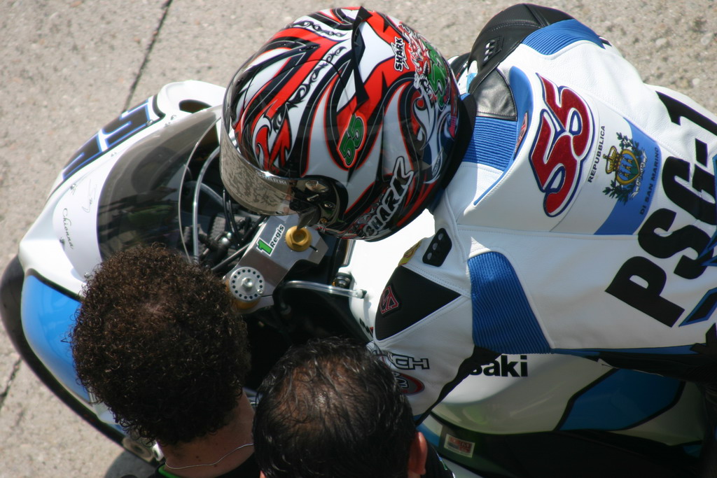 Laconi Pit Lane