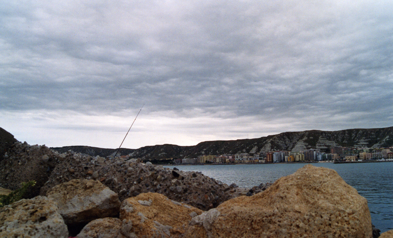 Pescatore nascosto