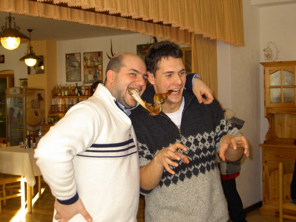 2 disgraziati....