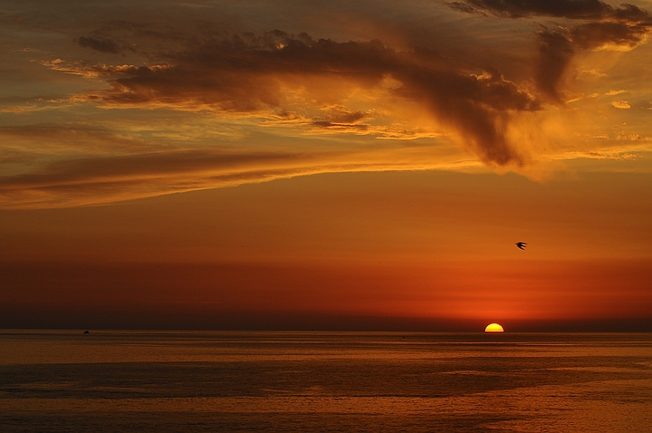 tramonto sul mare di Anzio