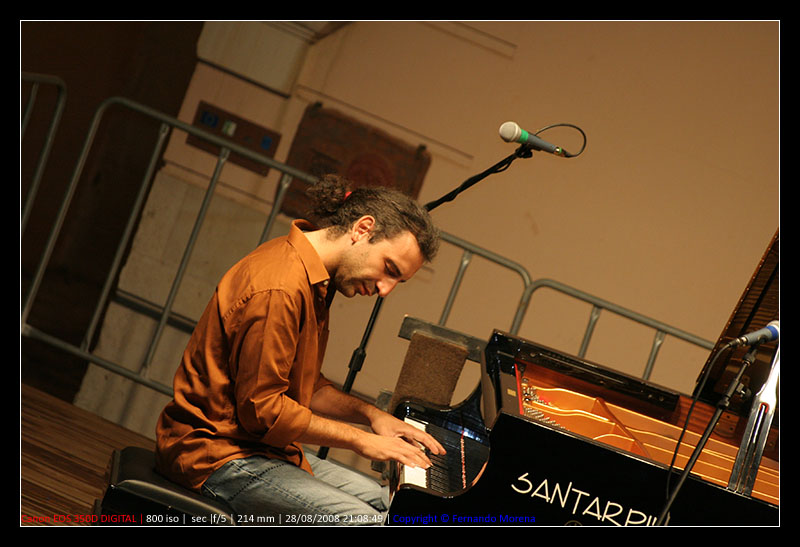rava-bollani