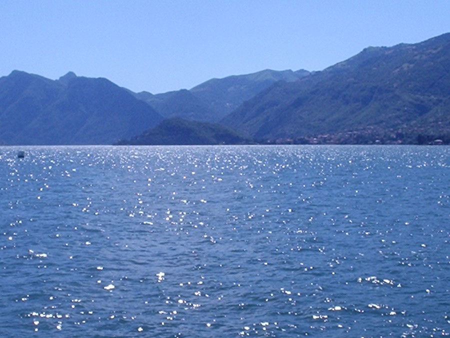 lago splendente