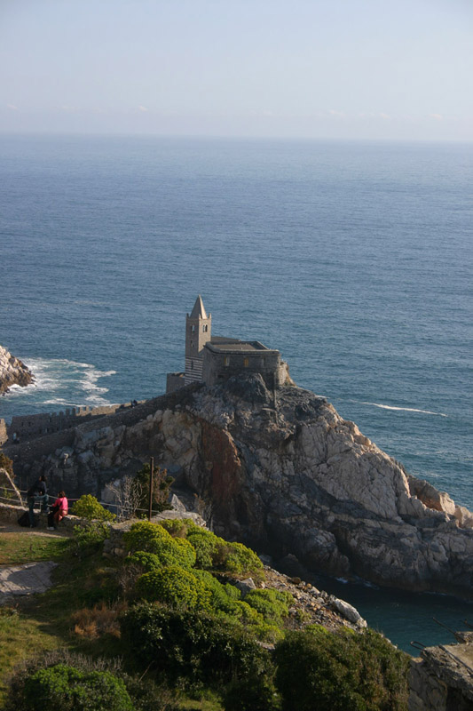 Porto venere basta