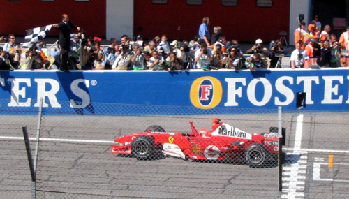 Schumy al traguardo a Imola