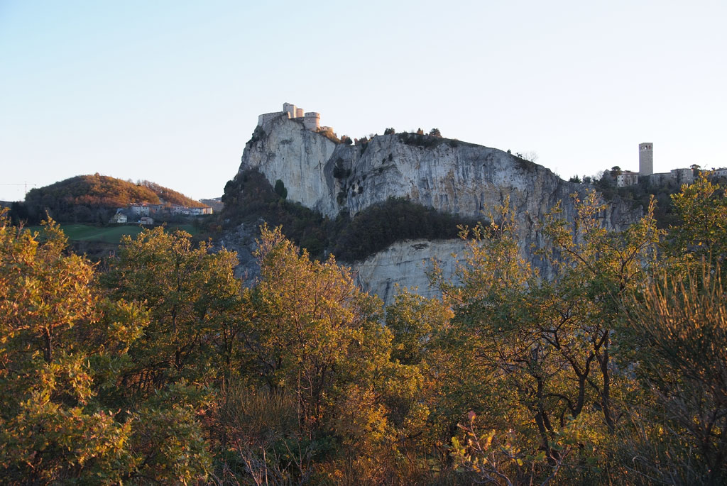 rocca san leo