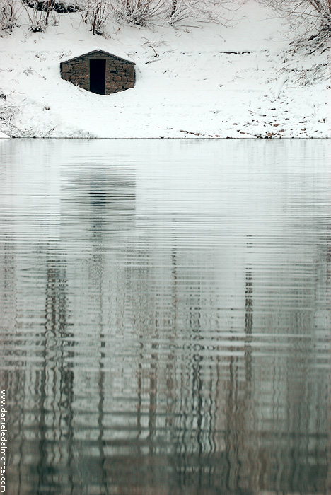 Lago innevato